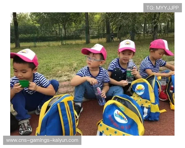 哈兰德宣布参加公益远足，支持儿童教育