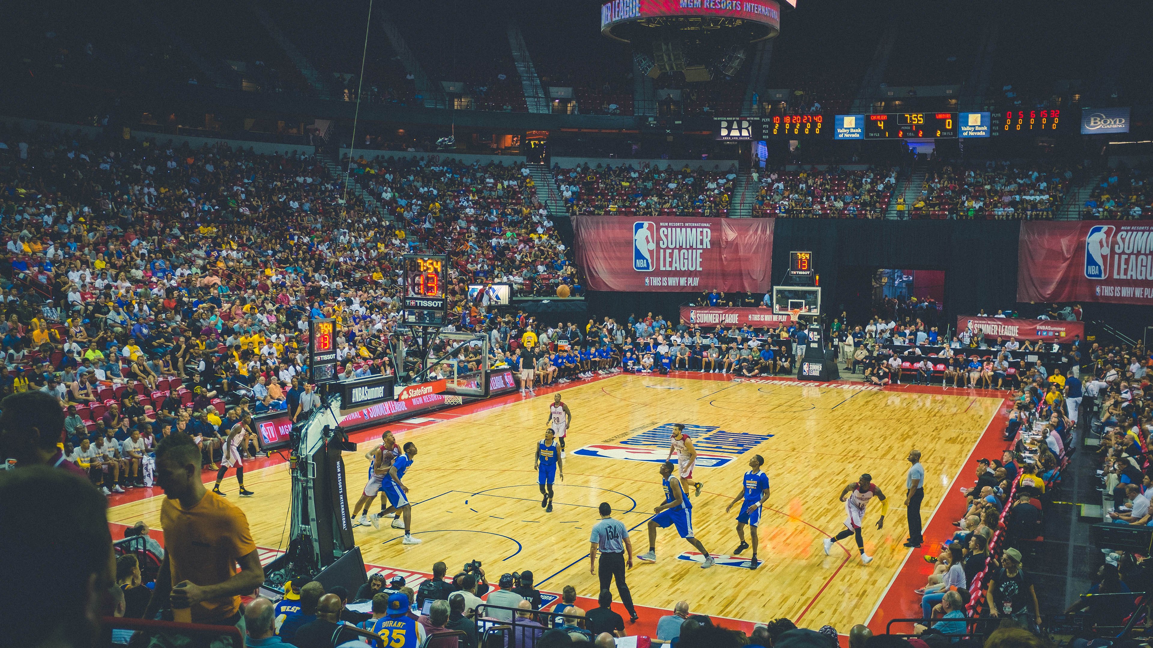 体育赛事票价变化趋势